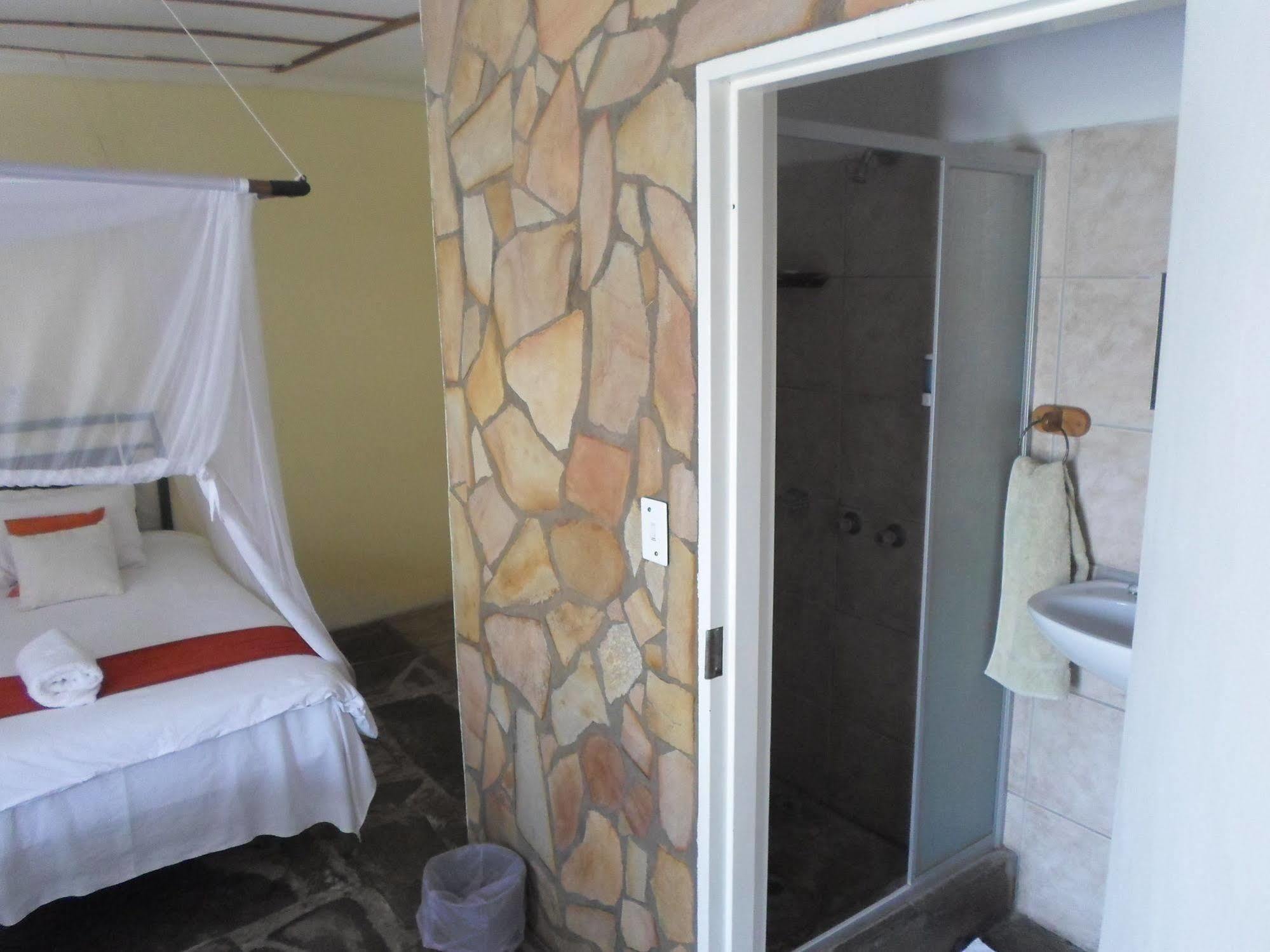 Tsumkwe Country Lodge エクステリア 写真